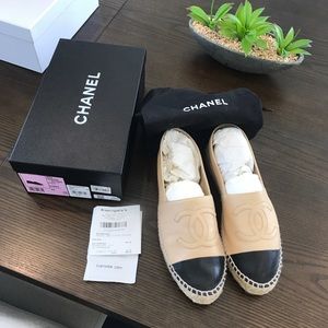 CHANEL Espadrilles Size 41, classic beige / black